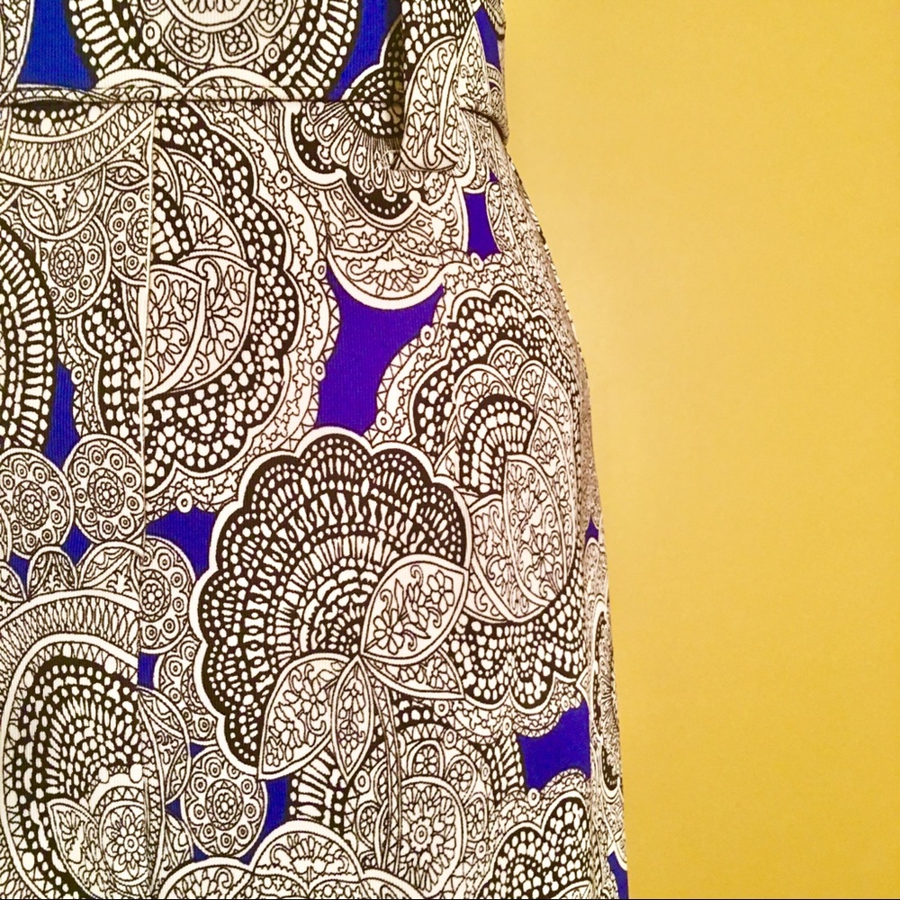 I LE NEW YORK ABSTRACT DRESS💙 - Picture 5 of 8